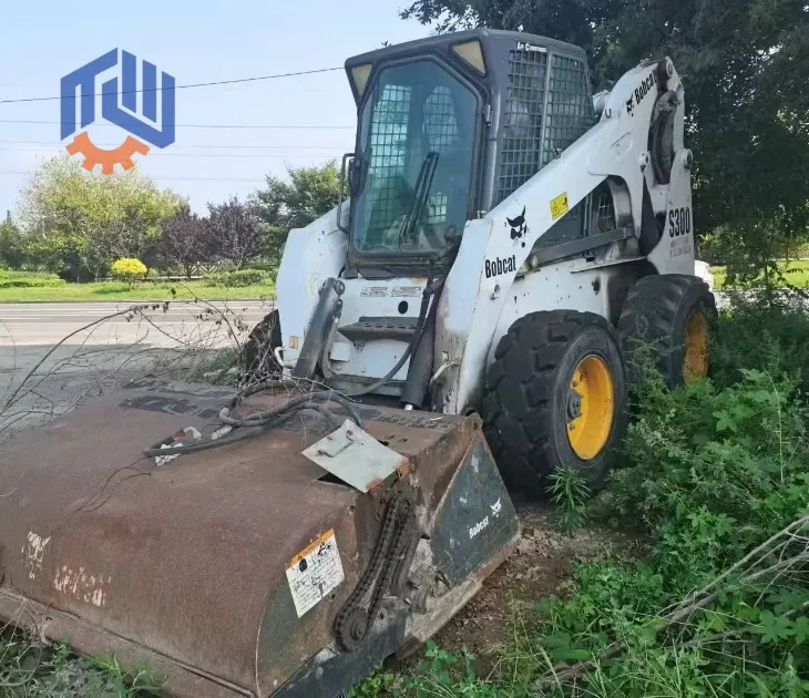 رافعة انزلاقية Bobcat S300 مستعملة جديدة للبيع